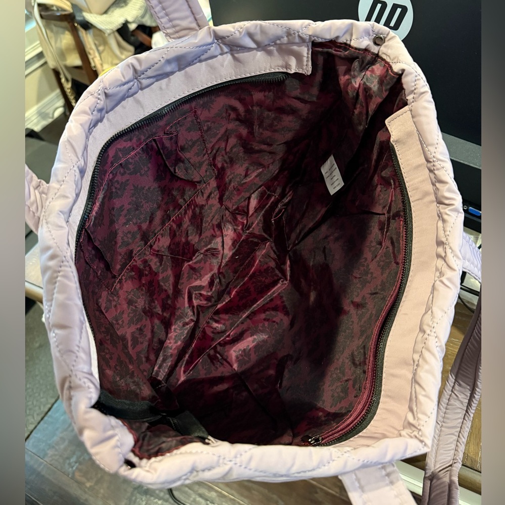 Girlfriend Gear Collection XIIX Lavender Quilted Tote Bag 13”-17”L x 12”H NWOT - Picture 5 of 16